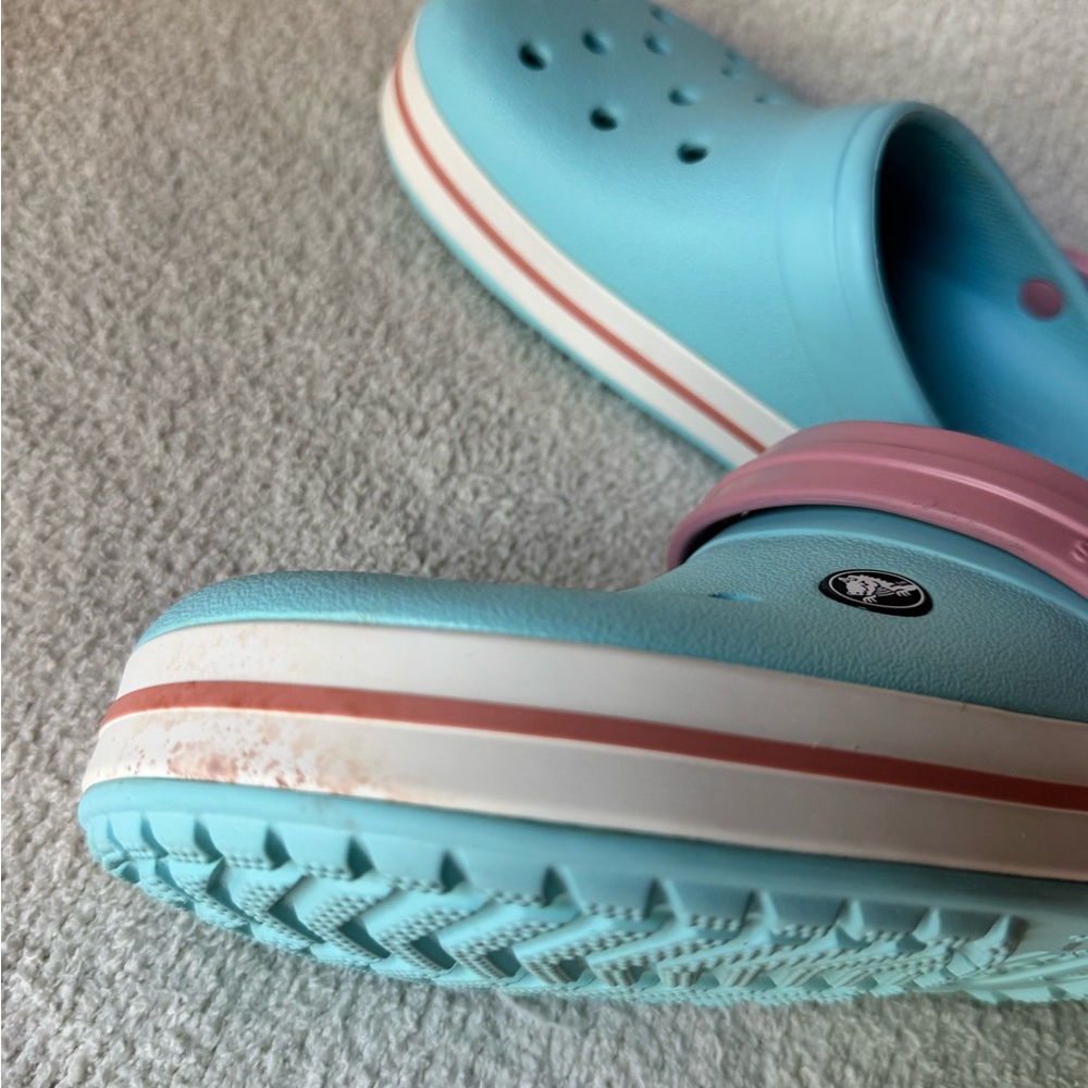 CROCS - Light Blue (Ice Blue) and Pink - Picture 5 of 6